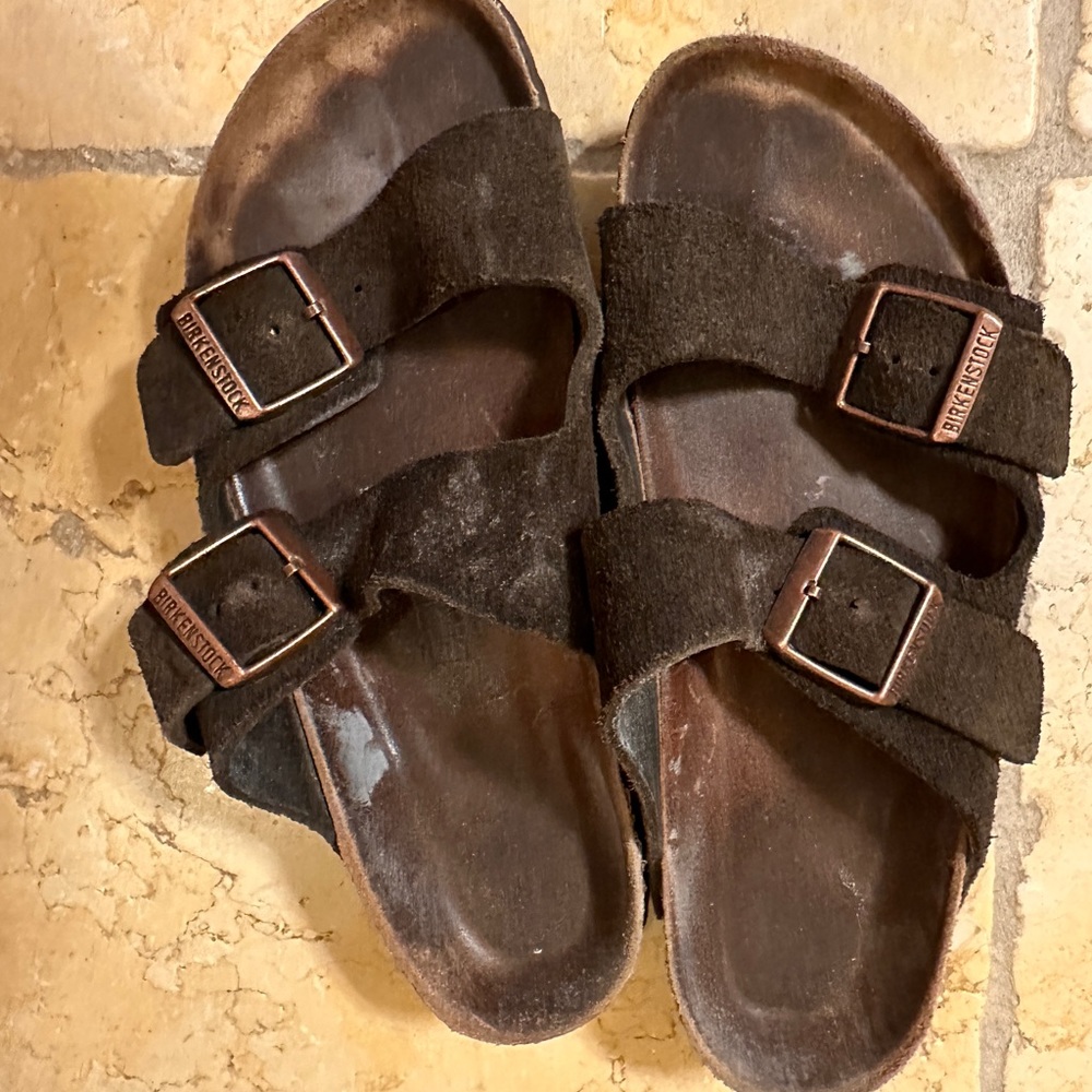Birkenstock brown suede Arizona